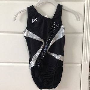 GK black and silver Leo